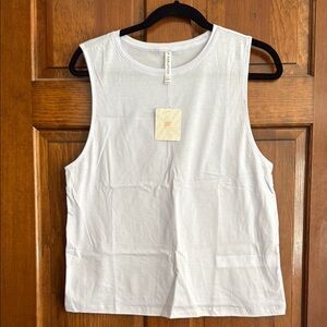 Fabletics tank NWT
